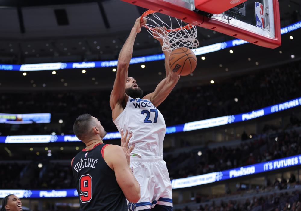 作与视障女 作与视障女